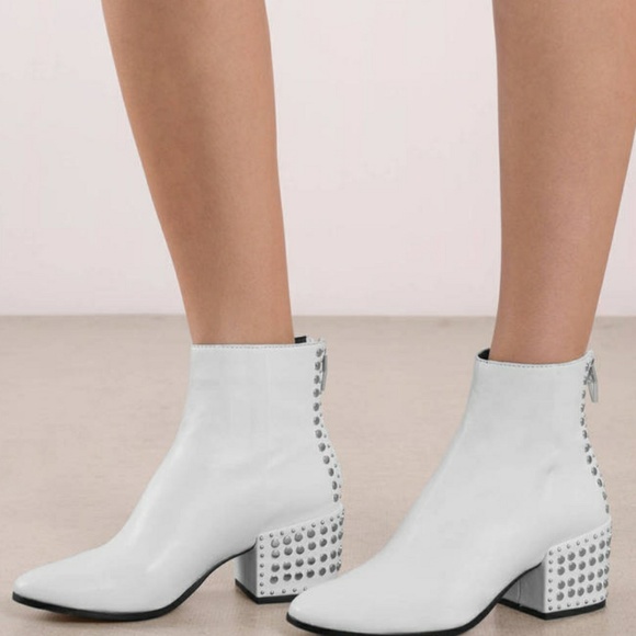 White Mazey Bootie - Picture 2 of 5